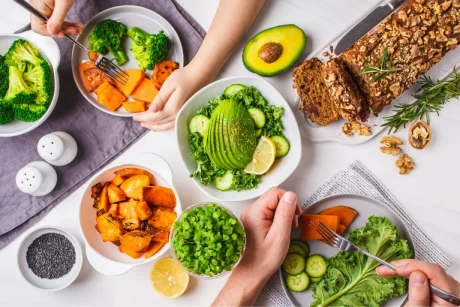 Benefits of Eating Vegan Food for Lunch